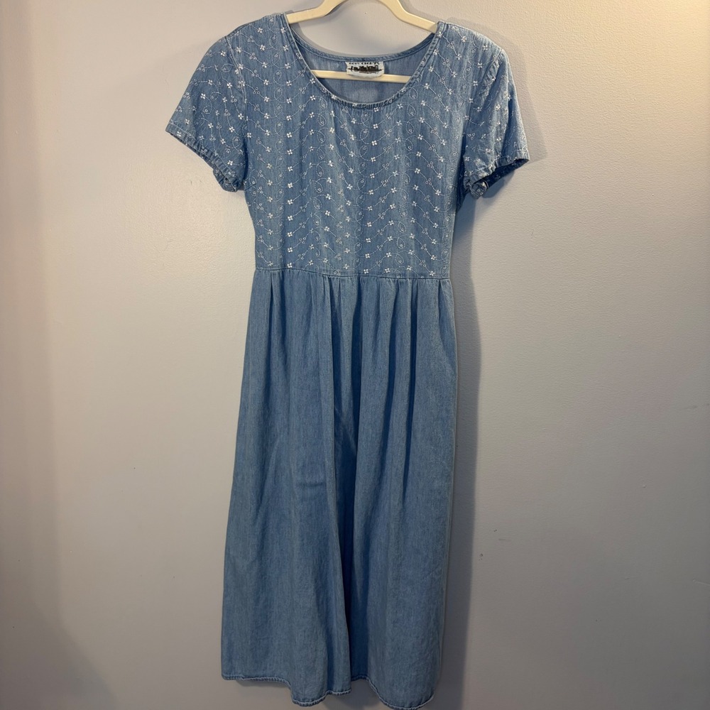 City Lights Denim Midi Dress Floral Embroidered 90s Vintage Cottagecore Womens M